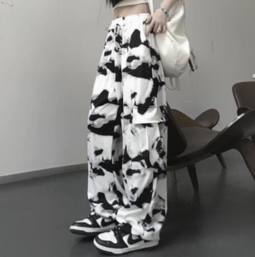  バギーパンツ 牛柄スウェットワイドパンツ絞り染風カジュアルボトムス